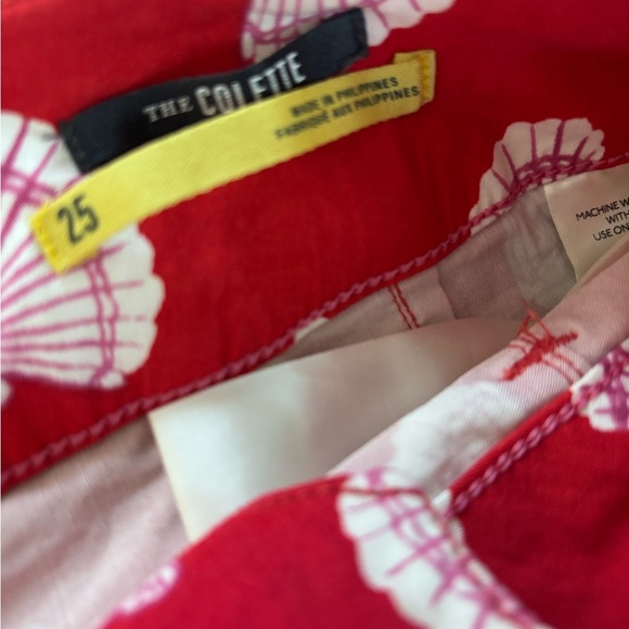 Anthropologie Maeve Red Pants with White Shell Pattern - Picture 4 of 6